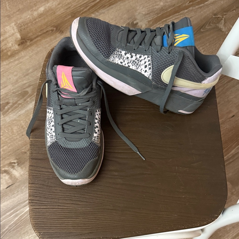 Youth 6.5 Nike Ja Morant shoes